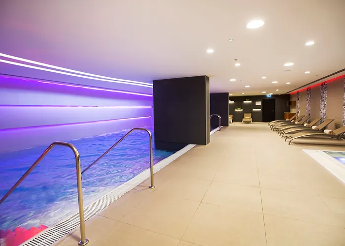 Marvie Hotel & Health